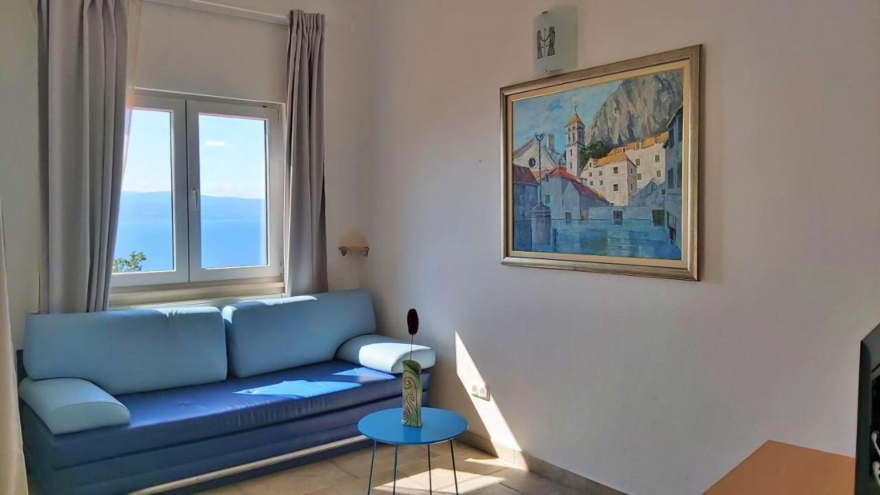 Apartments Borak โอมิช ภายนอก รูปภาพ